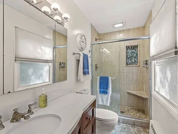 4th image of 510 Grego Ct