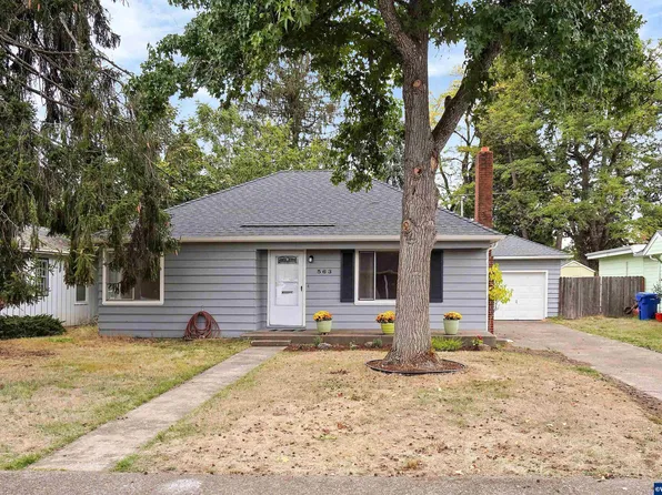 563 Manbrin Dr N, Keizer, OR 97303