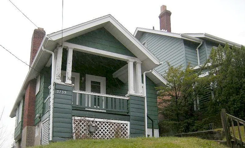 2739 Queensboro Ave photo 1