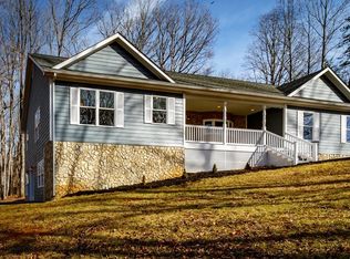 30 Waterside Cir, Moneta, VA 24121