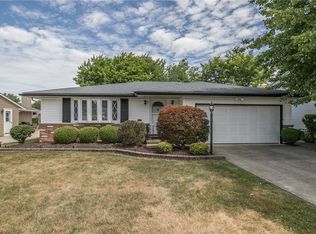 11500 Stormes Dr, Parma, OH