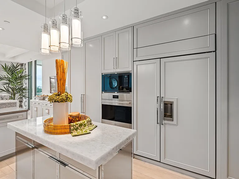 500 SE 5th Ave #701 — Photo 11