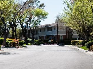 669 Oakmont Ave Unit 3701, Winchester, NV 89109