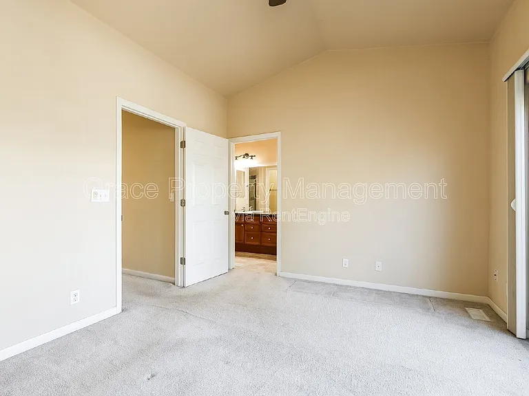 3155 E 104th Ave #5D — Photo 8