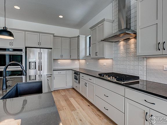 4th image of 8420 Cromwell Cir