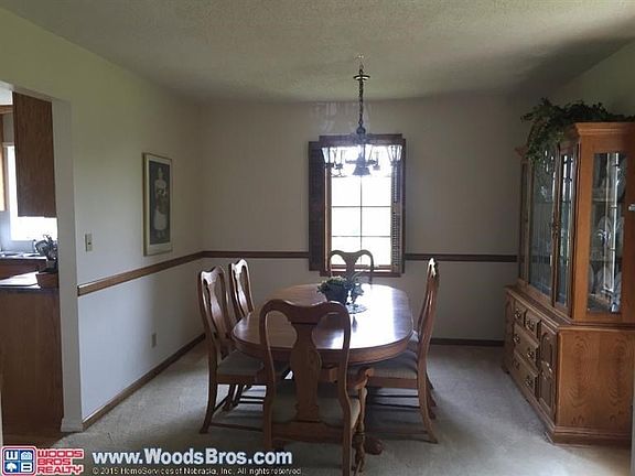 5th image of 2101 W Winfield Ct