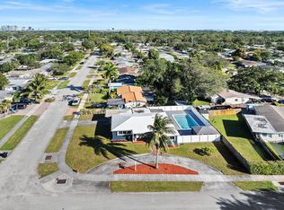 1900 SW 33rd Avenue, Fort Lauderdale, FL 33312
