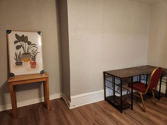 5th image of 518 N Green St #3