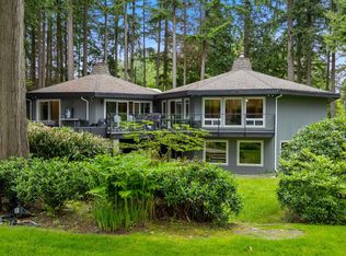 13538 20th Ave, Surrey, BC V4A1Z6