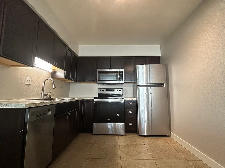 859 S Extension Rd — Photo 16