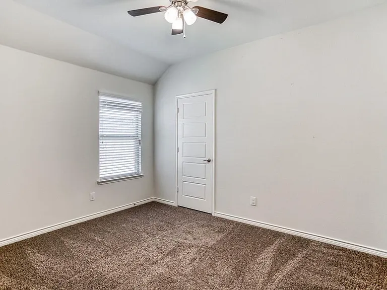 3204 Brazos Dr — Photo 8