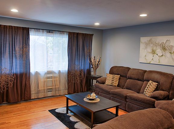 4th image of 5555 W Higgins Ave #3