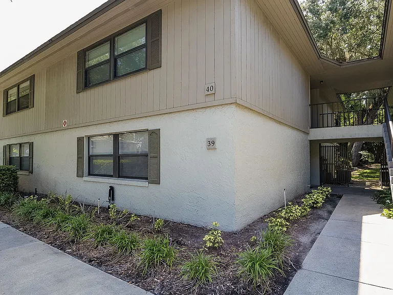 39 Alcira Ct — Photo 3