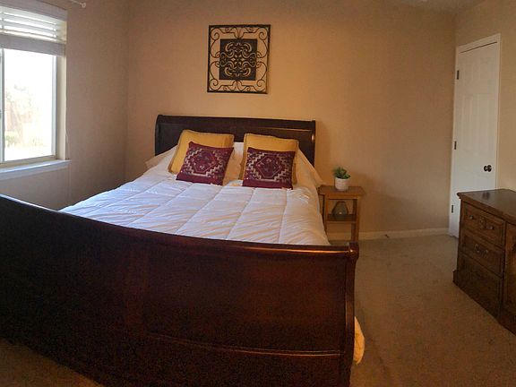 Comfortable Queen size bed, large closet, dresser, and private full bathroom with 2 vanities.