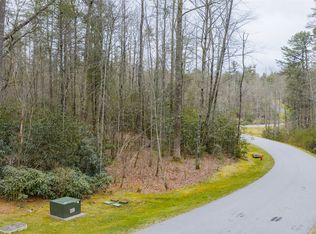 60 Bottlebrush Dr, Cashiers, NC 28717