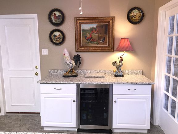 5th image of 3735 Hunters Circle St