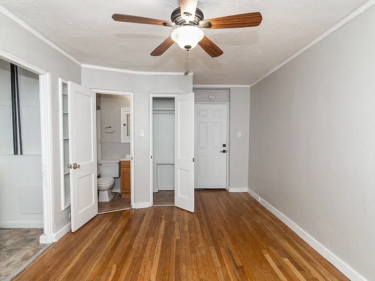 Palisade Apartments — Photo 33