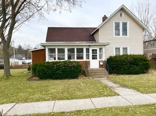 519 Capital St, Wisconsin Dells, WI 53965
