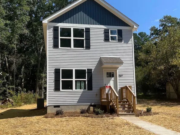 1587 Green Circle Dr, Gastonia, NC 28054