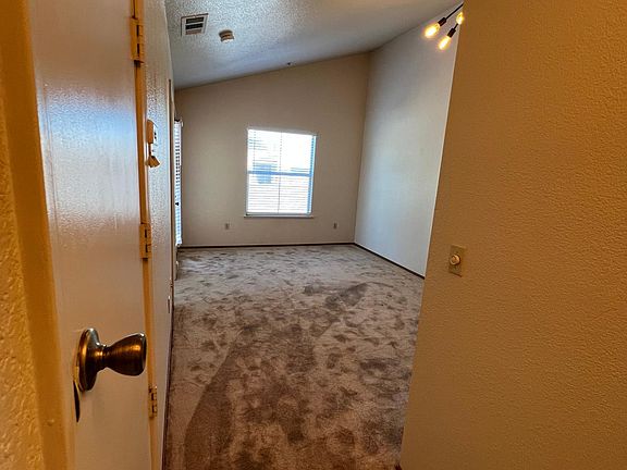 2nd image of 4319 Railroad Ave APT 18