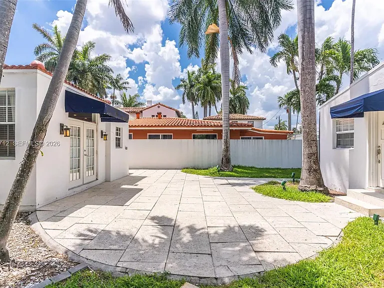 265 Palm Ave — Photo 9