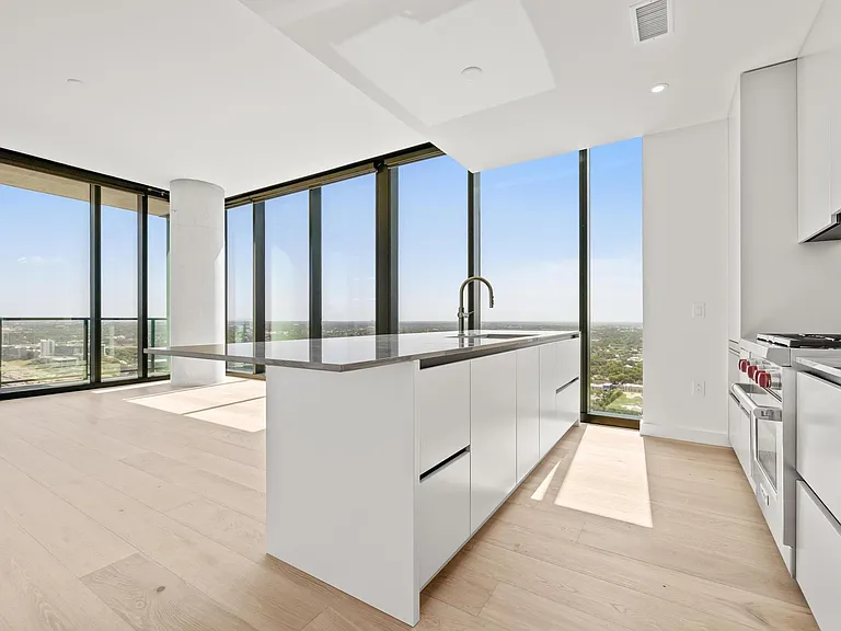 610 Davis St #2712 — Photo 11