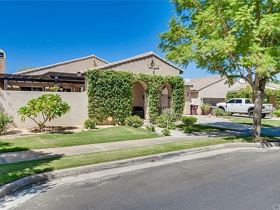 5th image of 47905 Bougainvillea St