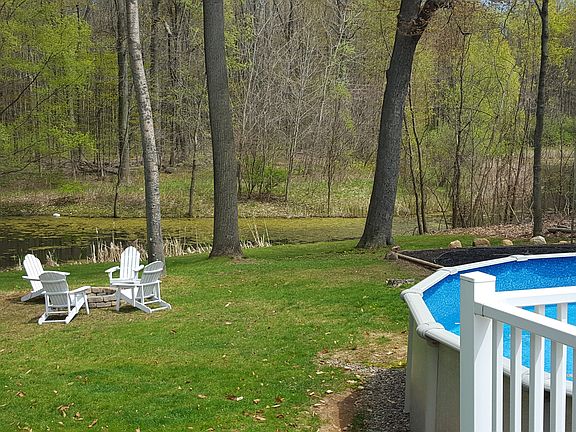 4th image of 1054 Fawn Wood Dr