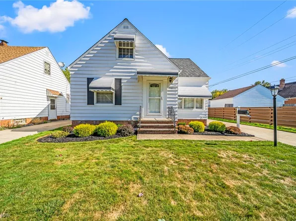 461 E 271st St, Euclid, OH 44132