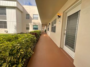 118 Normandy Ln #C, Delray Beach, FL 33484