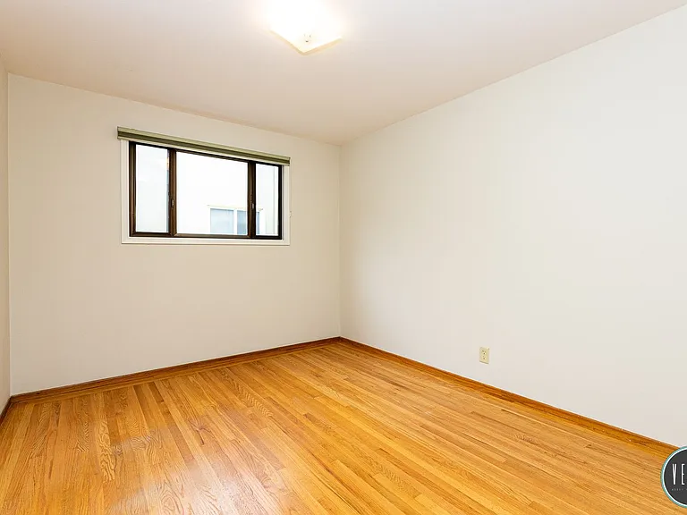 41 Dellbrook Ave — Photo 13