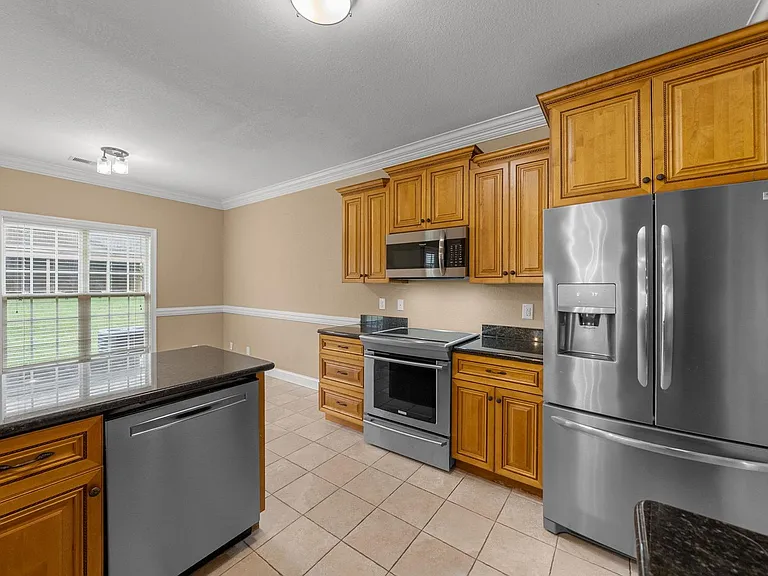 268 Turnberry Cir — Photo 16