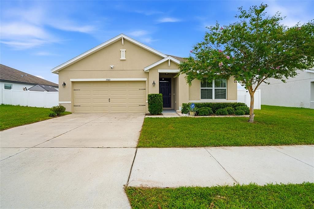 35803 HILLBROOK AVENUE, Zephyrhills, FL 33541 | MLS #TB8531184