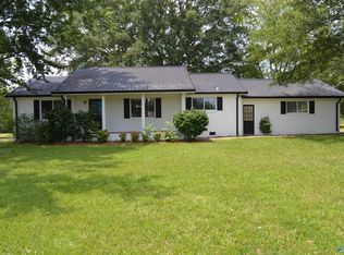 3720 Tidmore Bend Rd, Gadsden, AL 35901