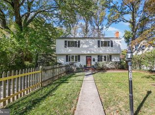 3016 Woodlawn Ave, Falls Church, VA 22042
