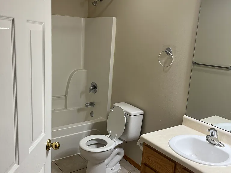 1110 S Casa Grande Ave #1110C — Photo 7