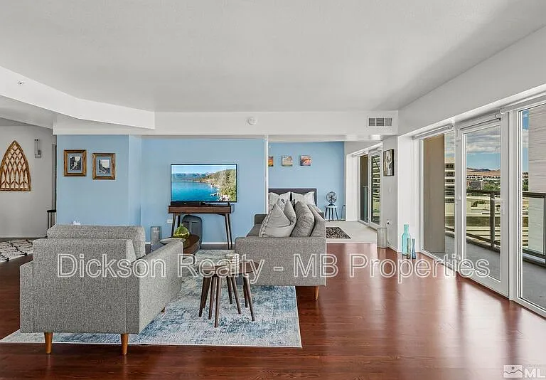 255 N Sierra St #1104 — Photo 4