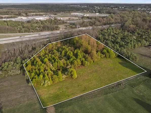 1906 McCoy Rd, Bear, DE 19701