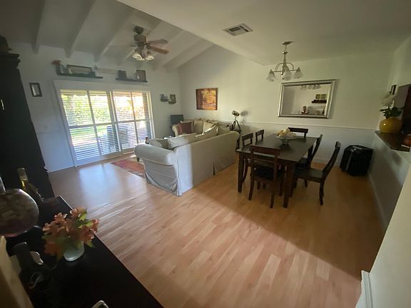 3rd image of 9035 Vineyard Lake Dr