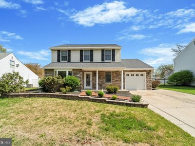585 Fernwood Ln, Fairless Hills, PA, 19030