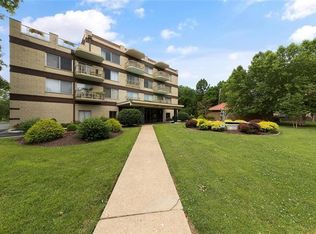 6415 Jamieson Ave APT 302, Saint Louis, MO