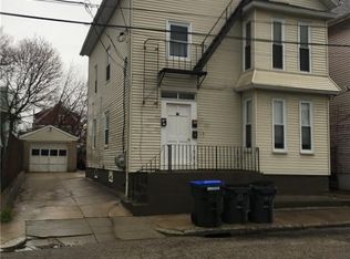 29 Clematis St, Providence, RI 02908