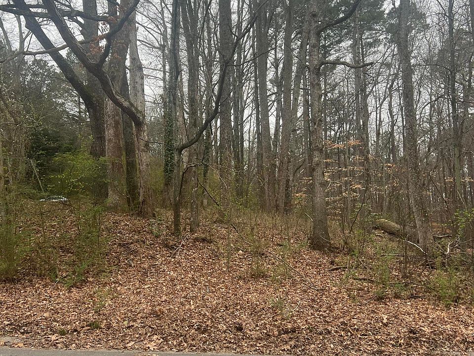 1st image of 3400 Coles Creek Dr