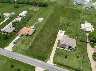 11182 Morgan Dr, Lavon, TX 75166