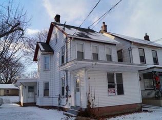 1144 Howertown Rd, Catasauqua, PA 18032