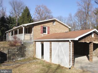 904 Hoffmaster Rd, Knoxville, MD 21758