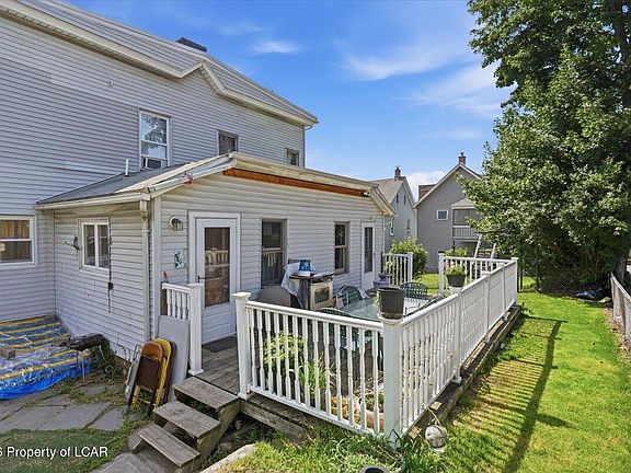5th image of 409-411 Cherry St