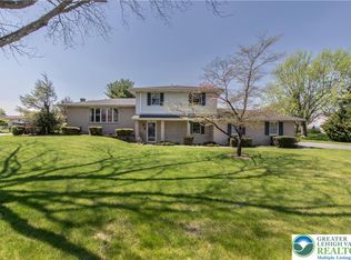 707 Lexington Rd, Nazareth, PA 18064