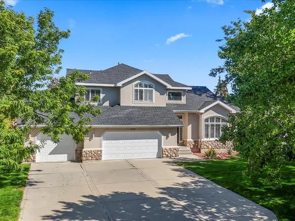 1116 W Wasatch Downs Dr, South Jordan, UT 84095