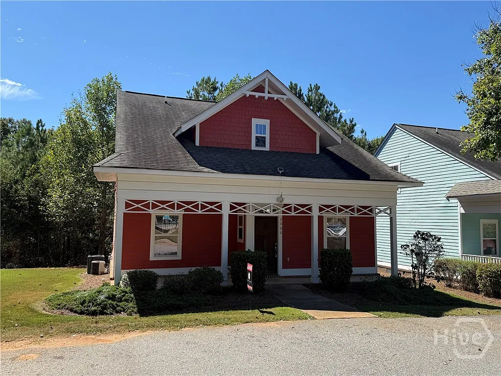 4 bed, 4.0 bath, 1746 sqft, $2,500 — Photo 2